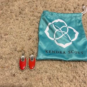 Kendra Scott Elle Earrings